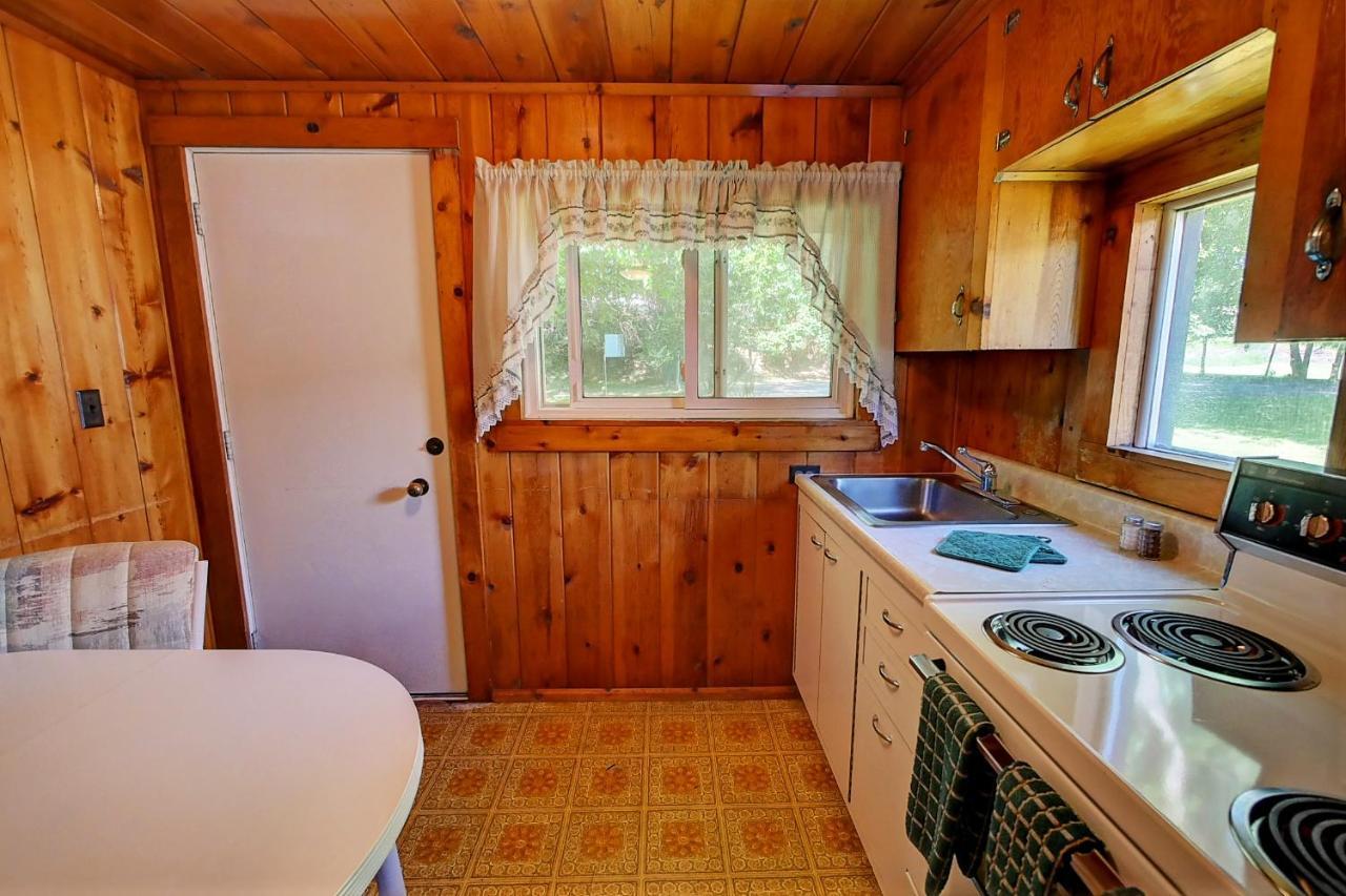 Idle A While Cabins Twisp Exterior photo