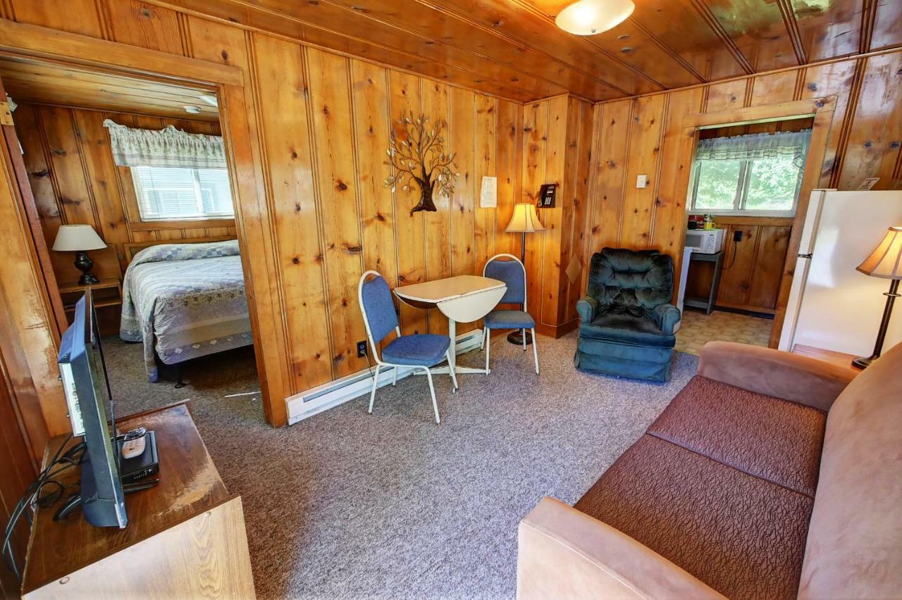 Idle A While Cabins Twisp Exterior photo